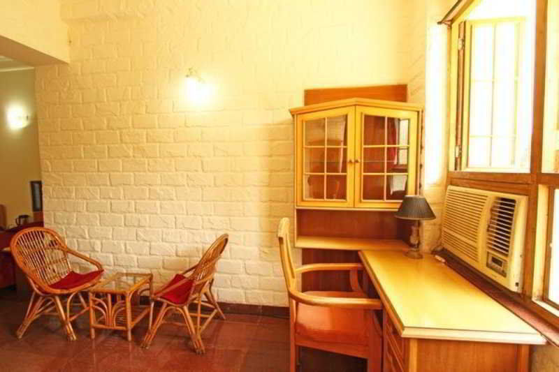 The Cottage Mumbai Exterior photo