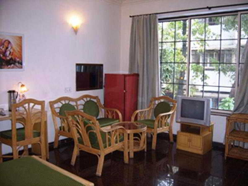The Cottage Mumbai Exterior photo